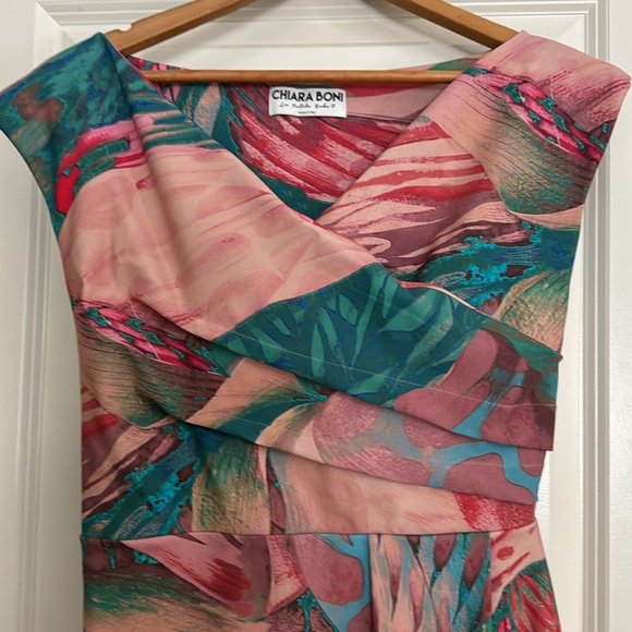 Very pretty Chiara Boni dress. Made in Italy. Worn once to a wedding. Italian 46 - Picture 2 of 7